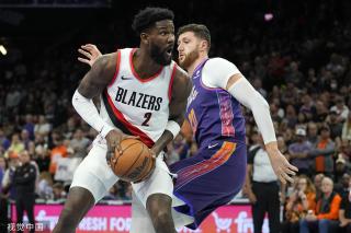 显得吃力 显得吃力