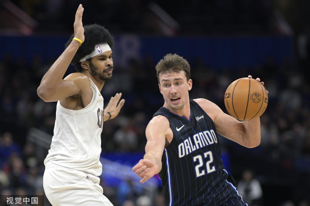 随着本赛季 随着本赛季